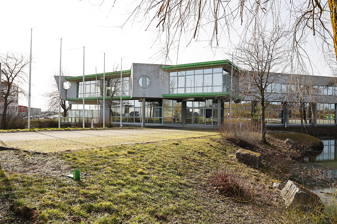 Unser Foto zeigt den Neuer Innovationscampus mit den Büro-Räumlichkeiten des Biomasse-Instituts in Merkendorf.