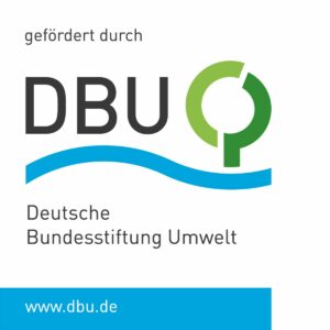 Unser Foto zeigt das Logo des Projektförderers Deutsche Bundesstiftung für Umwelt (DBU)