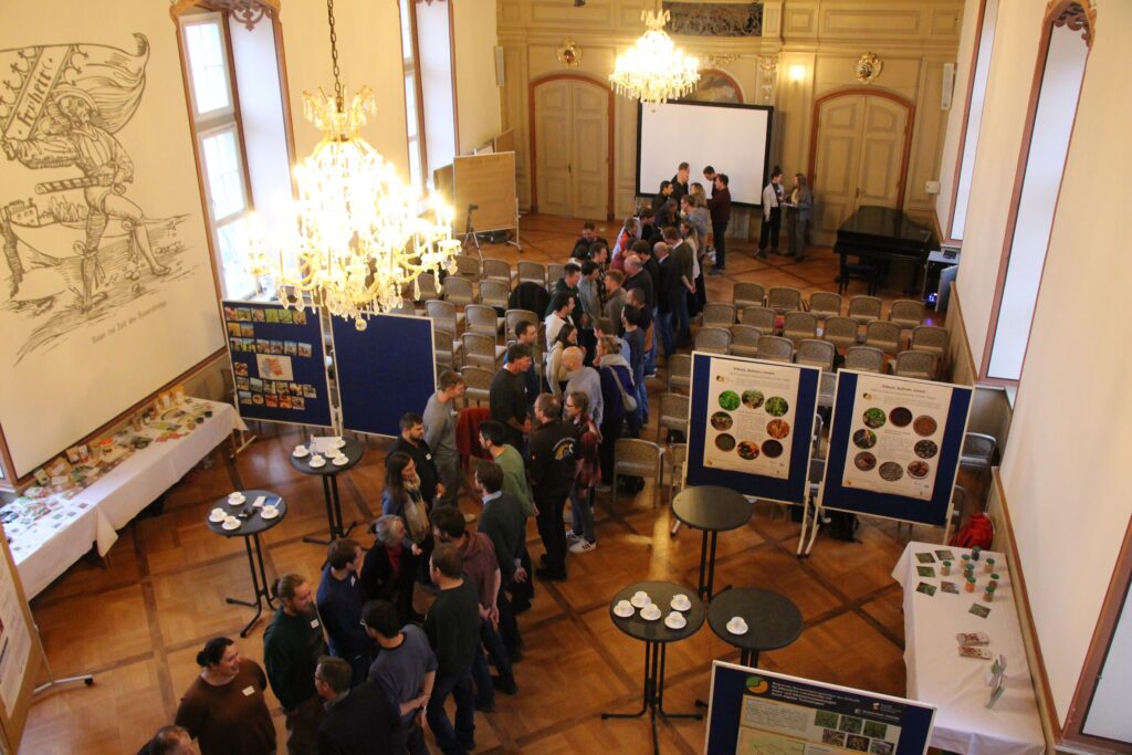 Unser Foto zeigt: Bei einem Speed-Dating hatten die Teilnehmenden die Gelegenheit, sich kennenzulernen und neue Kontakte zu knüpfen.