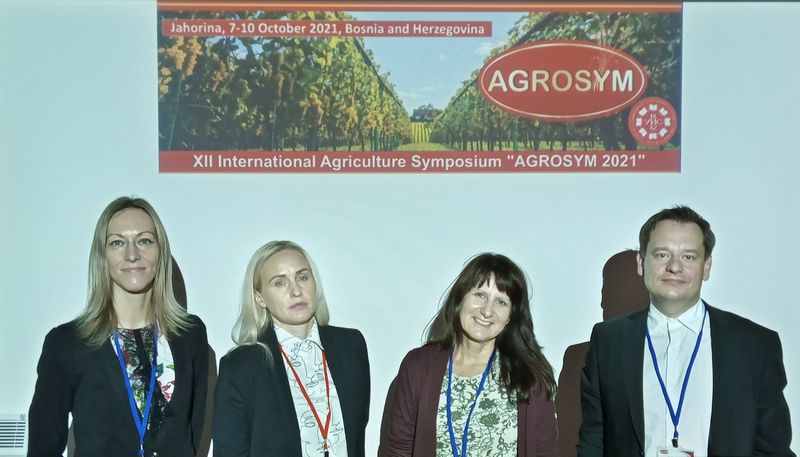 Unser Foto zeigt die Vortragenden der Session Tierhaltung (von links nach rechts): Lina Anskienė, Birutė Šlyžienė, PD Dr. Bettina Fähnrich, Assoc. Prof. Dr. Evaldas Šlyžius 